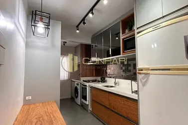 Apartamento para alugar - 110m&sup2; - meia praia