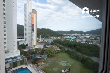 Apartamento para alugar - 157m&sup2; - Barra Sul