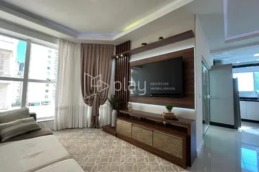 Apartamento &agrave; venda - 150m&sup2; - Meia Praia