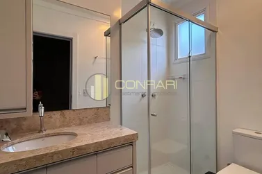 Apartamento &agrave; venda - 167m&sup2; - Meia Praia