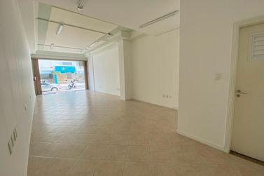 Sala Comercial para alugar - 54m&sup2; - Centro