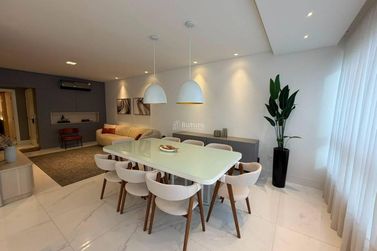 Apartamento &agrave; venda - Meia Praia