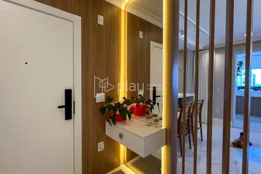 Apartamento &agrave; venda - 180m&sup2; - Meia Praia