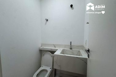 Apartamento para alugar - 119m&sup2; - Meia Praia