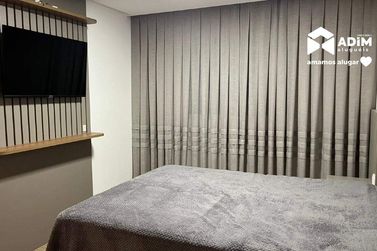 Apartamento para alugar - 200m&sup2; - Meia Praia