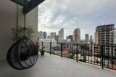 Apartamento &agrave; venda - 77m&sup2; - 