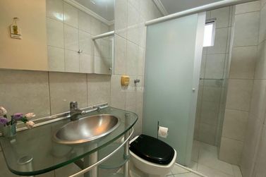 Apartamento &agrave; venda - 139m&sup2; - Meia Praia