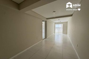 Apartamento para alugar - 70m&sup2; - Morretes