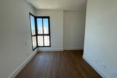 Apartamento &agrave; venda - Meia Praia