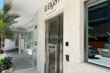 Apartamento &agrave; venda - 190m&sup2; - Meia Praia