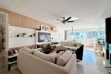 Apartamento &agrave; venda - 138m&sup2; - Centro