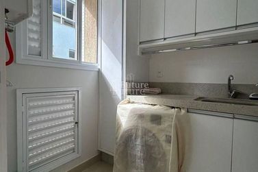 Apartamento &agrave; venda - Meia Praia