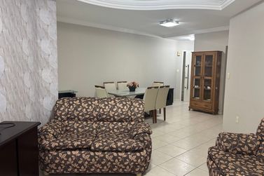 Apartamento &agrave; venda - Meia Praia