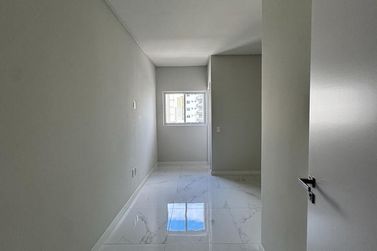 Apartamento &agrave; venda - 86m&sup2; - Bal. Perequ&ecirc;