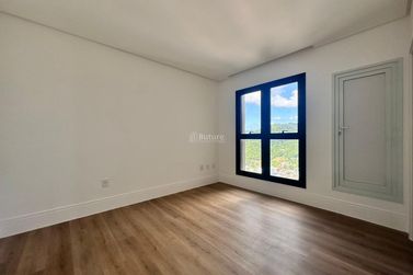 Apartamento &agrave; venda - 208m&sup2; - Centro