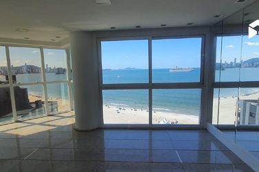 Apartamento para alugar - 238m&sup2; - Centro