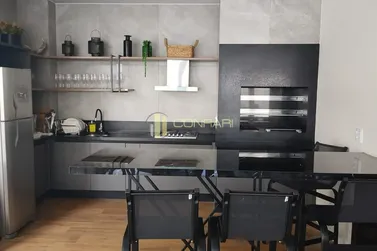 Apartamento &agrave; venda - 18250m&sup2; - meia praia