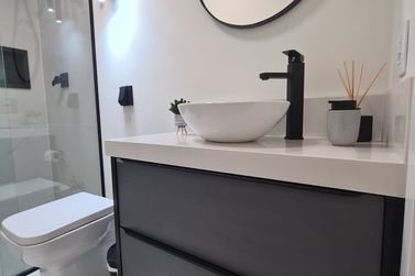 Apartamento &agrave; venda - 85m&sup2; - Meia Praia