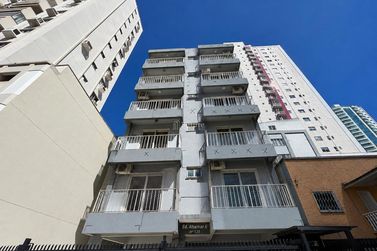Apartamento &agrave; venda - 45m&sup2; - Centro