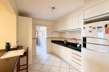 Apartamento &agrave; venda - Meia Praia