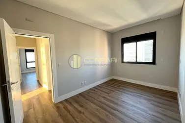 Apartamento &agrave; venda - 183m&sup2; - Meia Praia