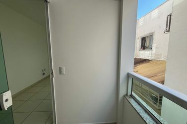 Apartamento para alugar - 60m&sup2; - Santa Regina
