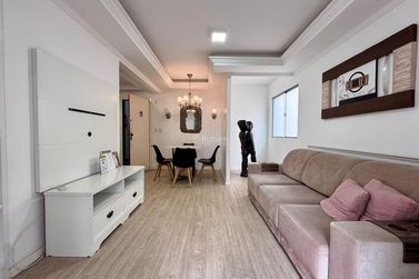 Apartamento &agrave; venda - 163m&sup2; - Centro