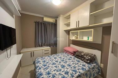 Apartamento &agrave; venda - 159m&sup2; - Meia Praia