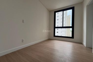 Apartamento &agrave; venda - 109m&sup2; - Centro