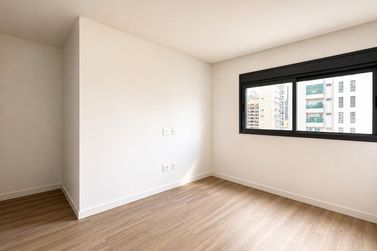 Apartamento &agrave; venda - 165m&sup2; - Centro