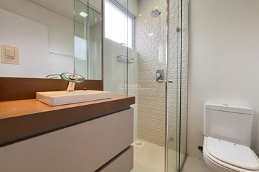 Apartamento &agrave; venda - 153m&sup2; - Meia Praia
