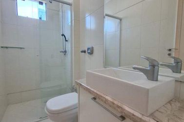 Apartamento para alugar - 172m&sup2; - Meia Praia
