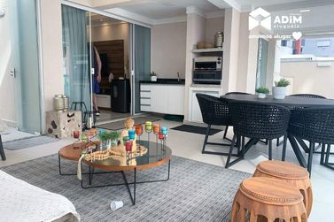 Apartamento para alugar - 127m&sup2; - Centro