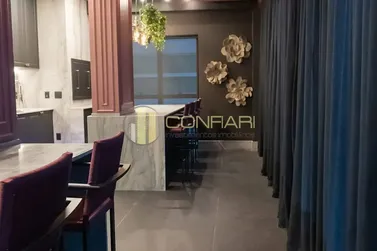 Apartamento &agrave; venda - 135m&sup2; - meia praia