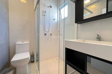 Apartamento &agrave; venda - 208m&sup2; - Meia Praia