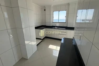 Apartamento &agrave; venda - 121m&sup2; - Meia Praia