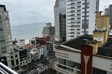 Apartamento &agrave; venda - Meia Praia