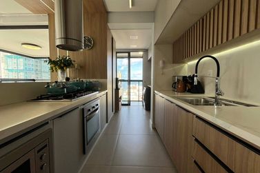 Apartamento &agrave; venda - Meia Praia
