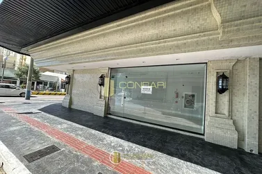 Sala Comercial &agrave; venda - 120m&sup2; - Meia Praia