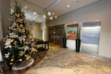 Apartamento &agrave; venda - 202m&sup2; - Meia Praia