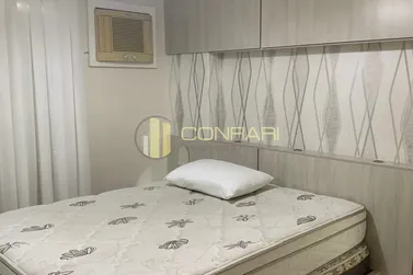 Apartamento para alugar - 90m&sup2; - Meia Praia