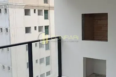 Apartamento &agrave; venda - 135m&sup2; - Centro