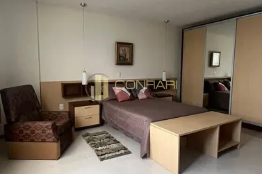 Apartamento para alugar - 212m&sup2; - meia praia
