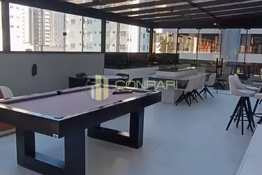 Apartamento &agrave; venda - 129m&sup2; - Meia Praia