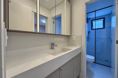 Apartamento &agrave; venda - 107m&sup2; - Praia Brava