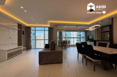 Apartamento para alugar - 132m&sup2; - Meia Praia