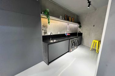 Apartamento &agrave; venda - 65m&sup2; - Meia Praia
