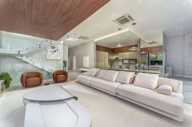 Casa &agrave; venda - 823m&sup2; - Barra