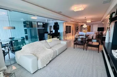 Apartamento &agrave; venda - 281m&sup2; - Meia Praia