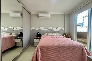 Apartamento &agrave; venda - 180m&sup2; - 